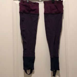 Super cute striped Lululemon leg warmers!